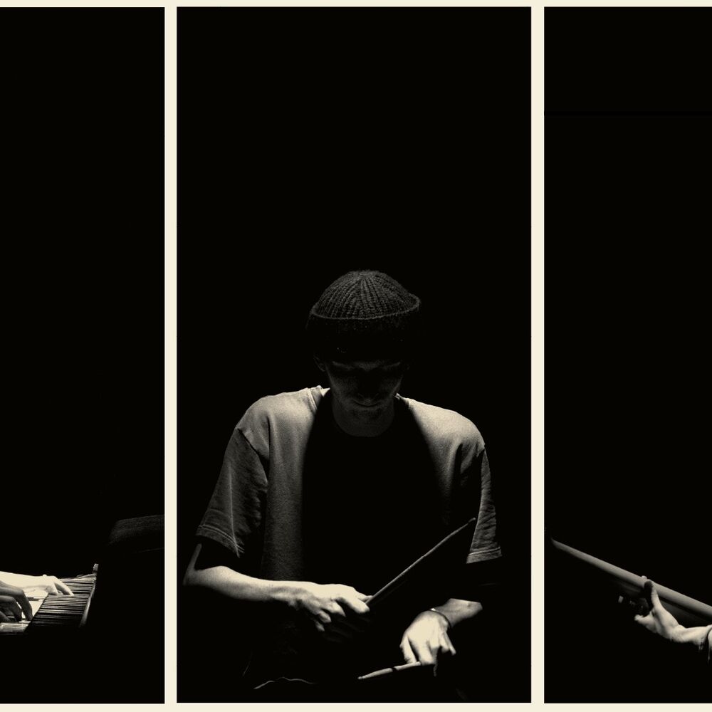 Picture of Vels Trio