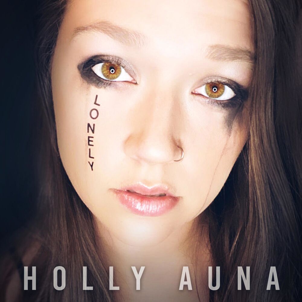 Picture of Holly Auna