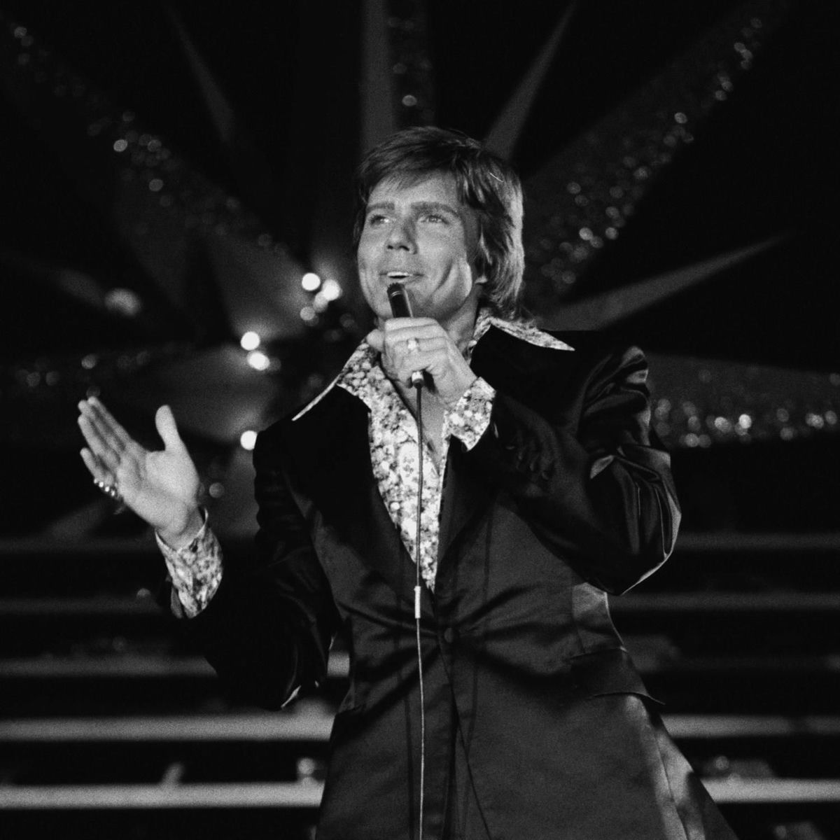 John Davidson: albums, songs, concerts | Deezer
