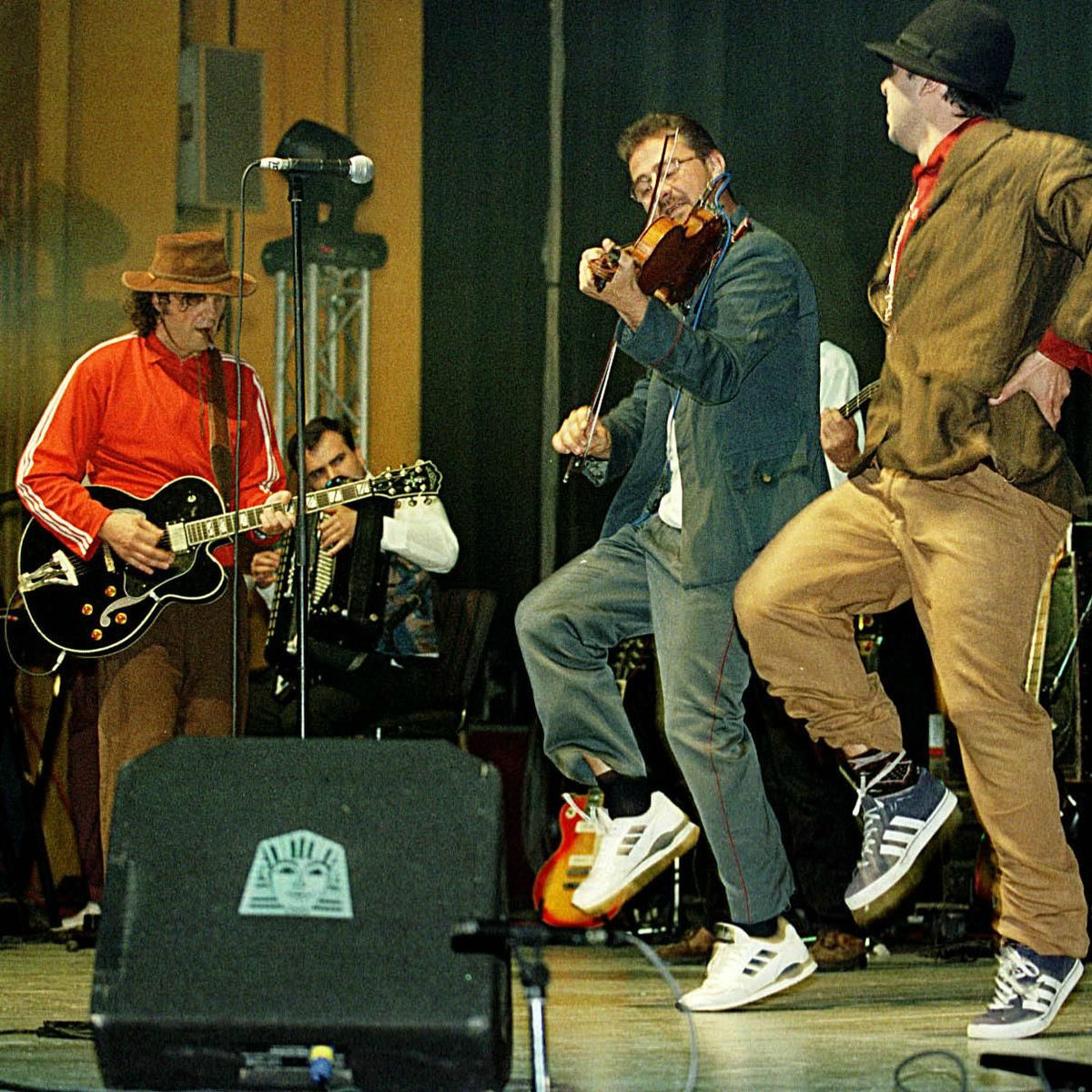 Emir Kusturica & The No Smoking Orchestra
