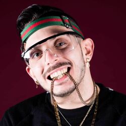 Picture of Enzo Dong