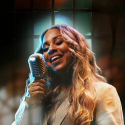 Picture of Mari Rocha