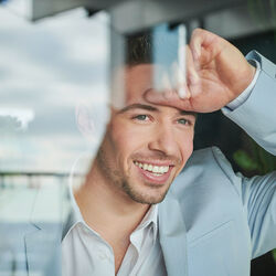 Picture of Ramon Roselly