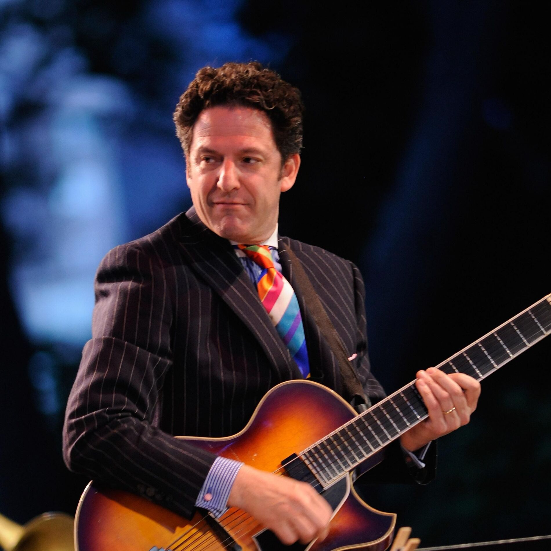 Artist picture of John Pizzarelli