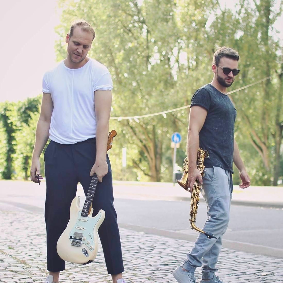Saxity