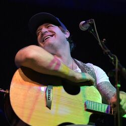 Picture of Jerrod Niemann