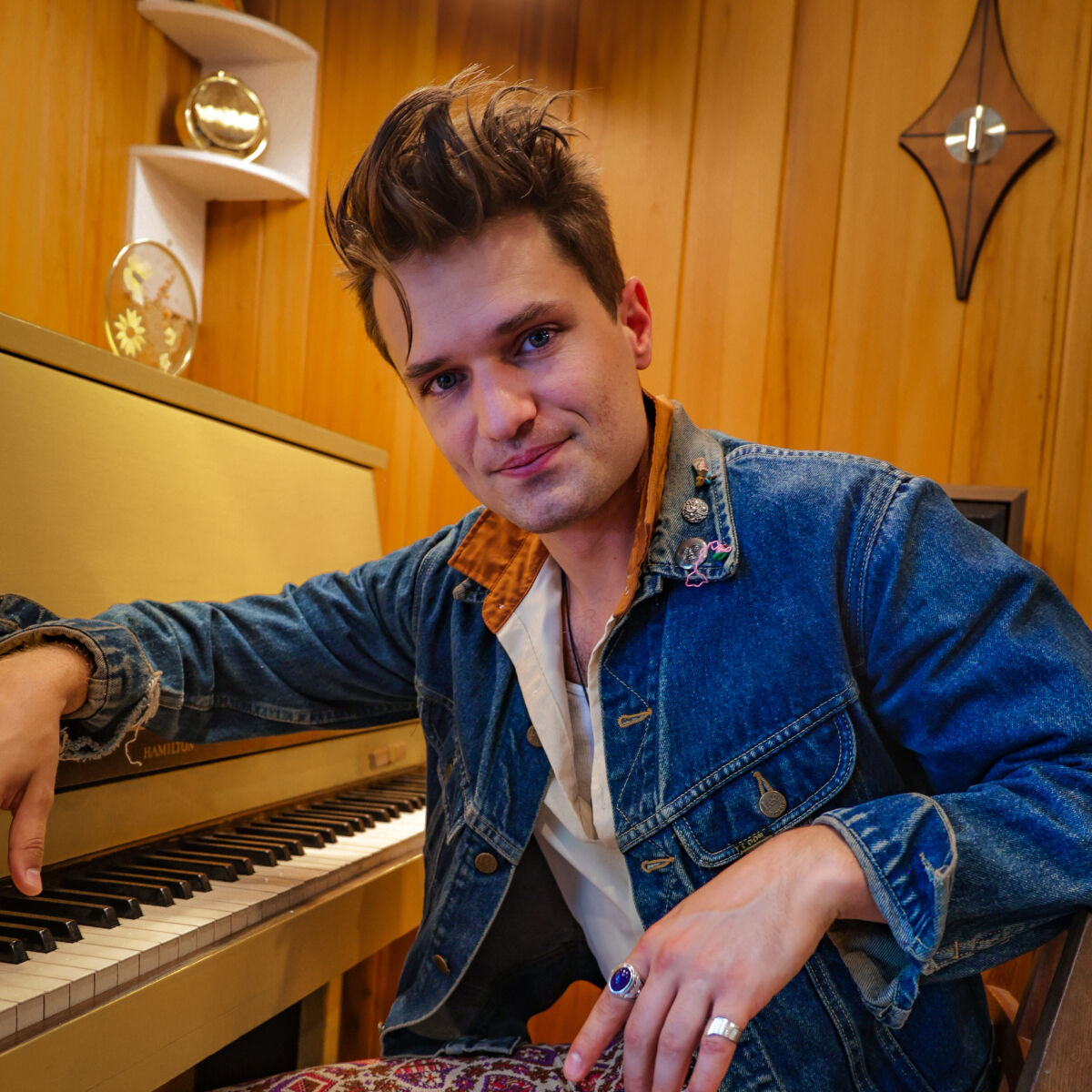 Artist picture of AJ Smith