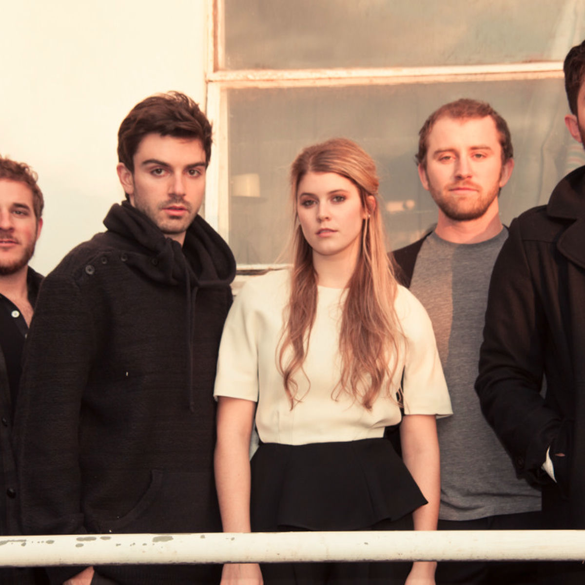 Artist picture of Milo Greene