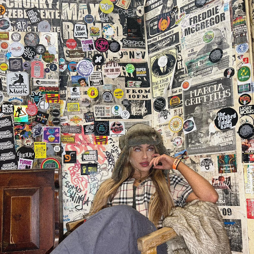 Picture of Charlotte Plank
