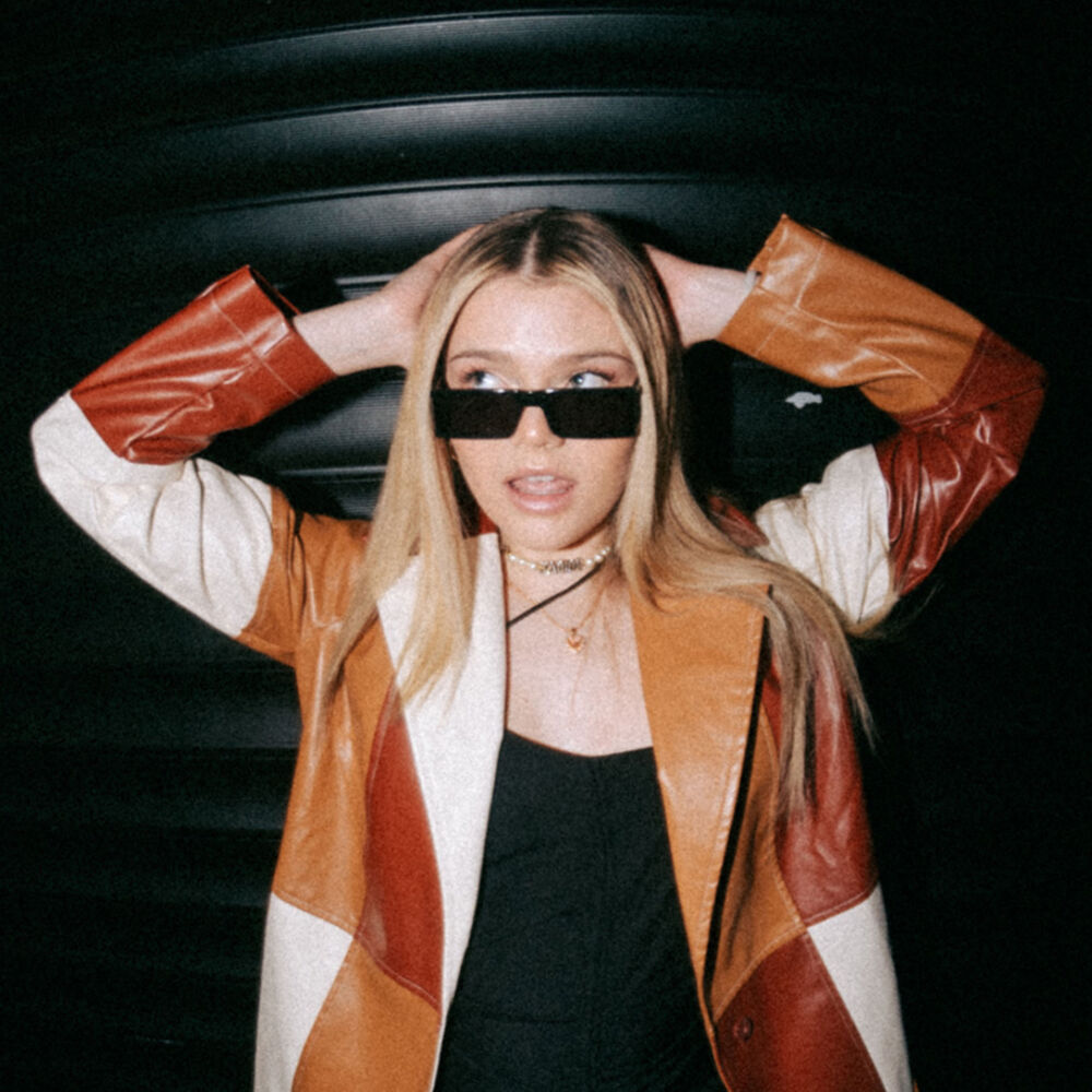 Picture of Faye Montana
