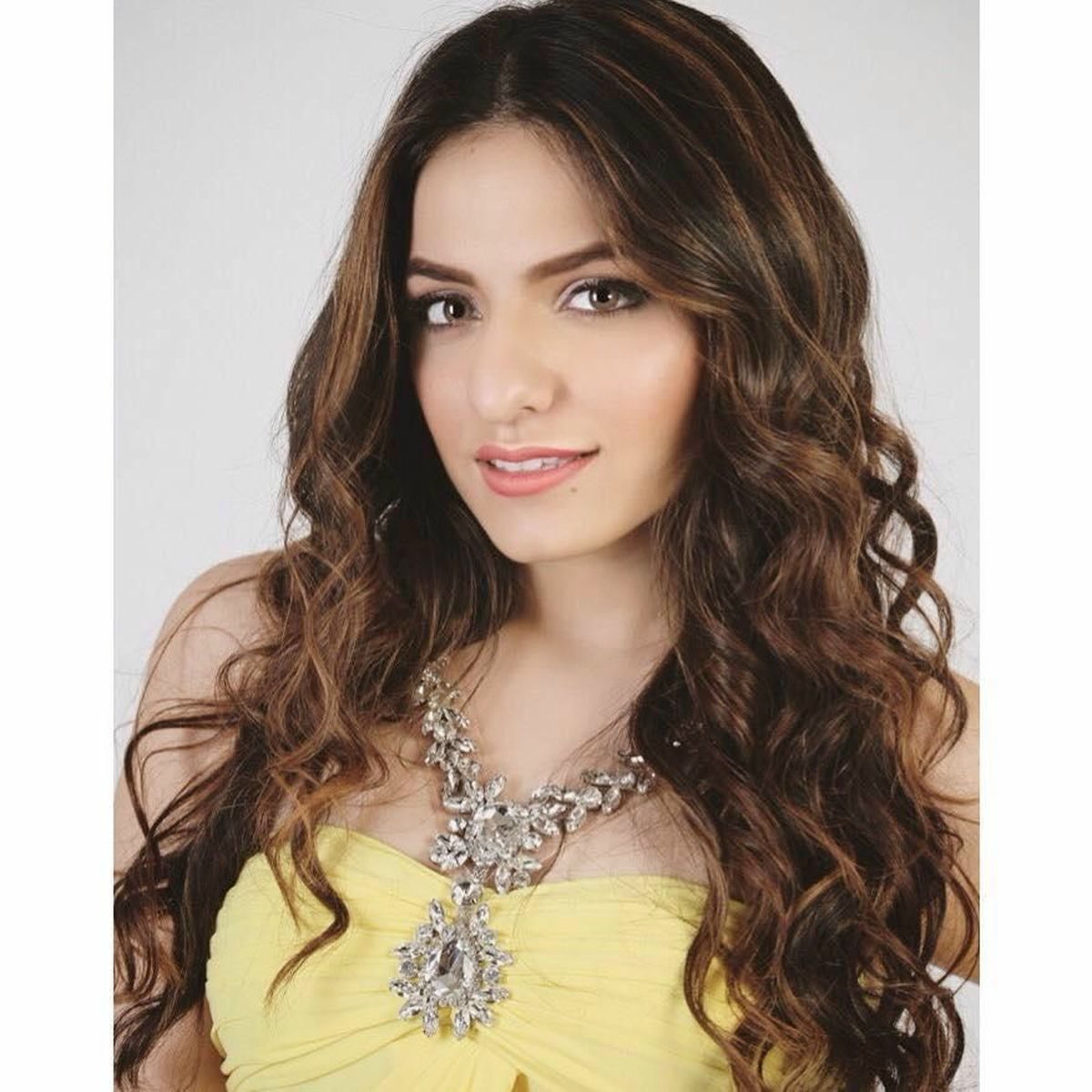 Artist picture of Sukriti Kakar