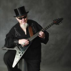 Picture of Bryan Lee