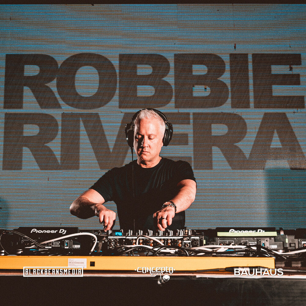 Picture of Robbie Rivera