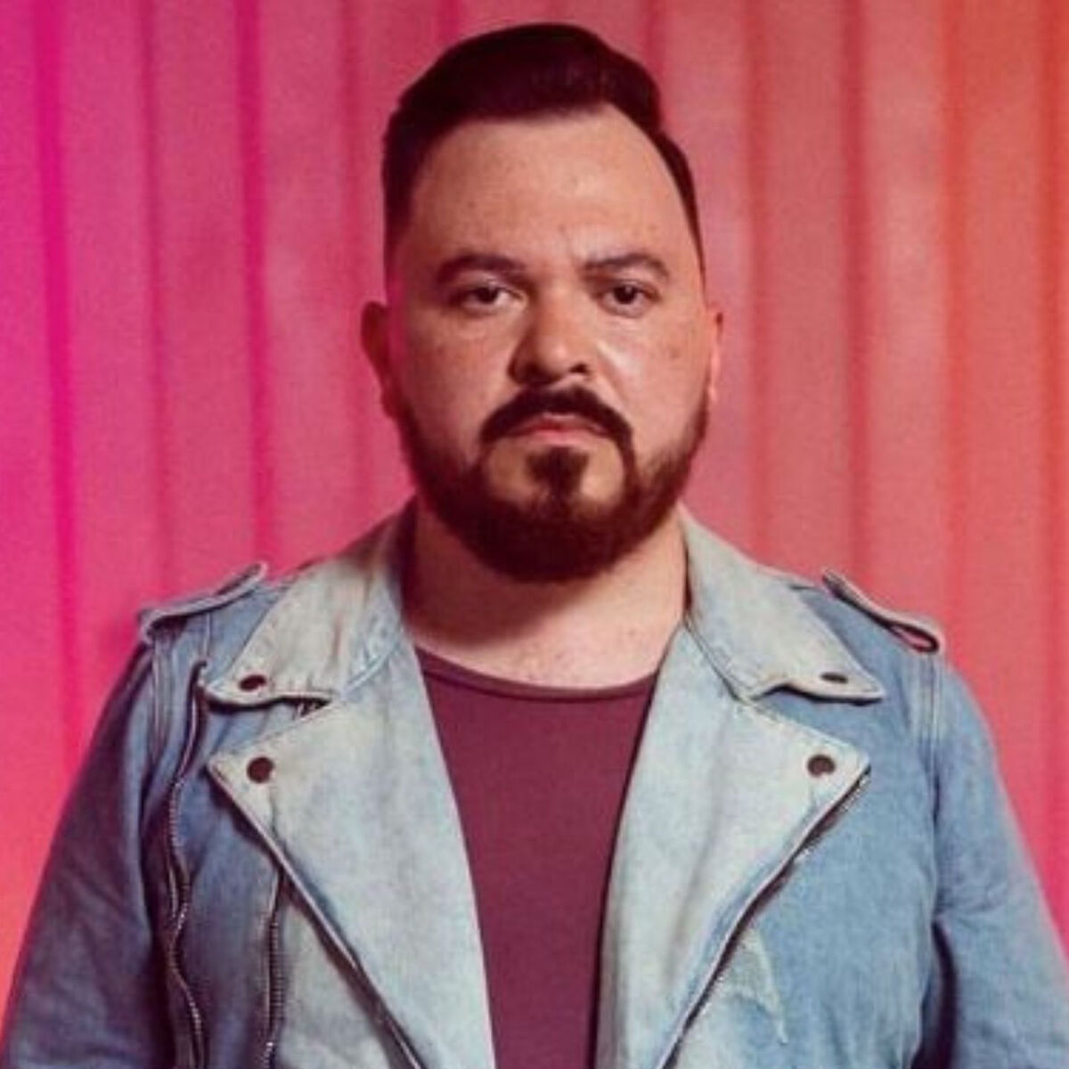 Artist picture of Javi