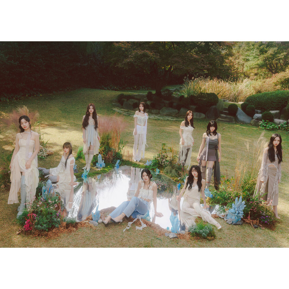 Picture of TWICE