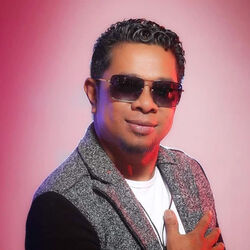 Picture of Tovo J'Hay