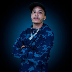 Picture of mc Braza