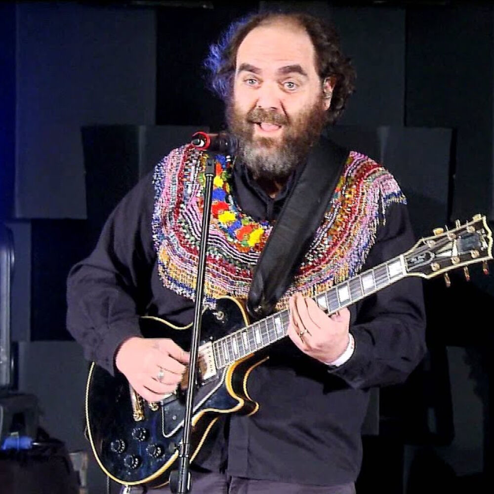 Picture of André Abujamra