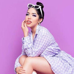 Picture of Yeri Mua