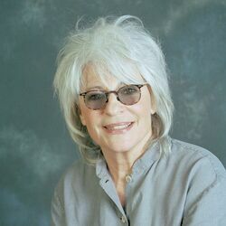Picture of Catherine Lara