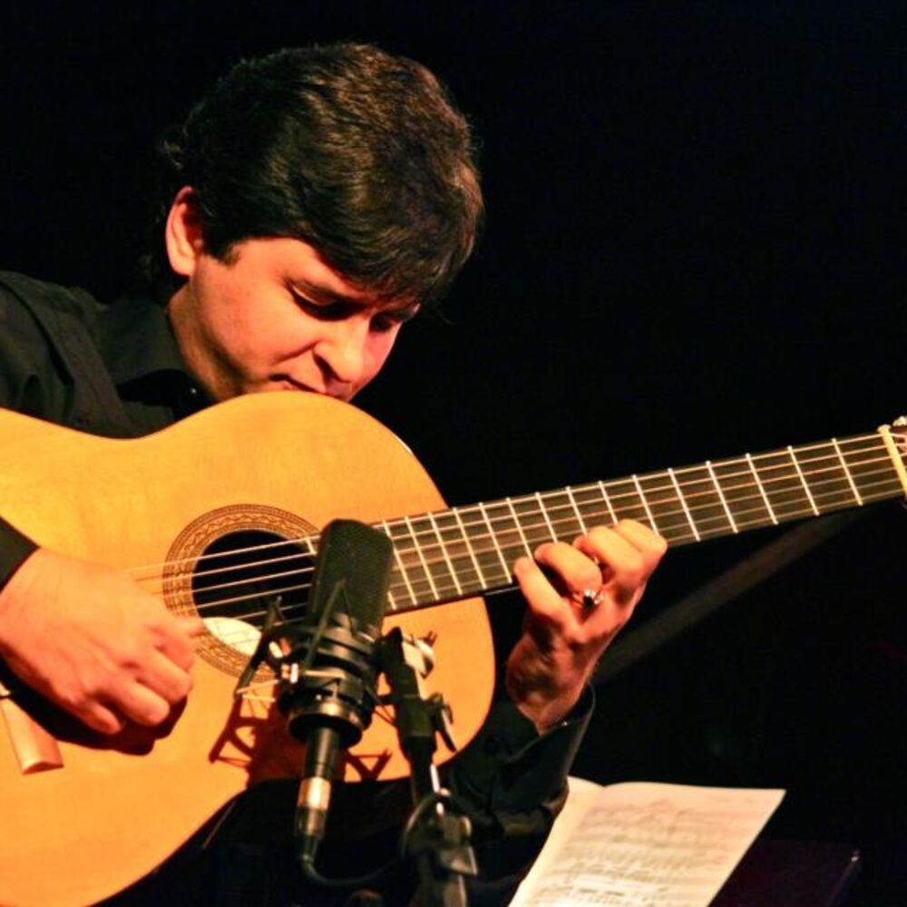 Picture of Hugo Rivas