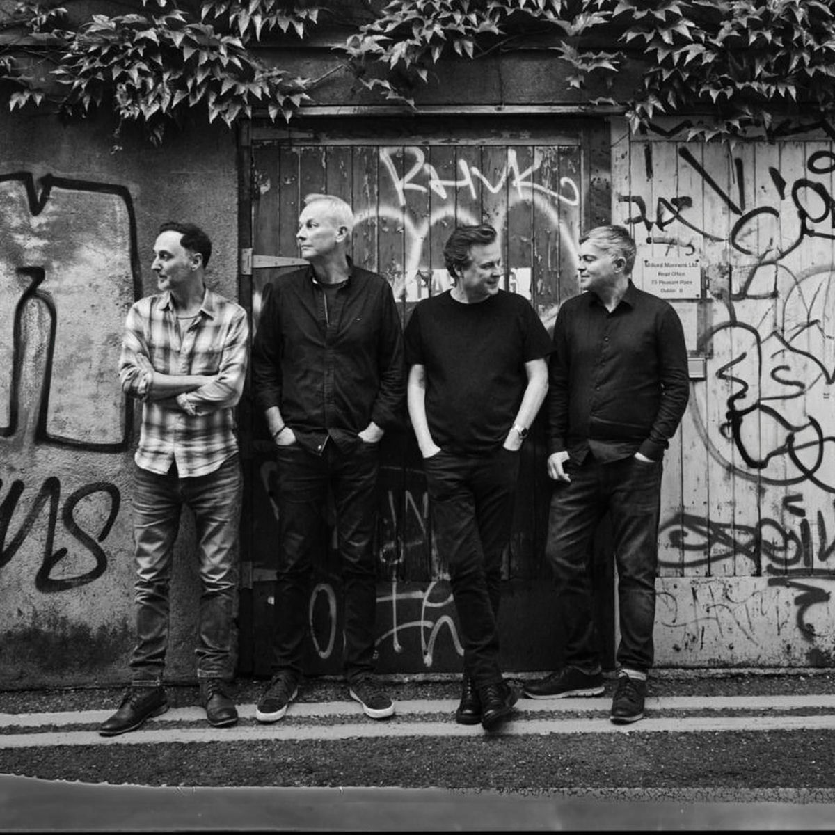 Artist picture of The Devlins