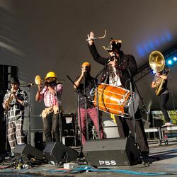 Picture of Red Baraat