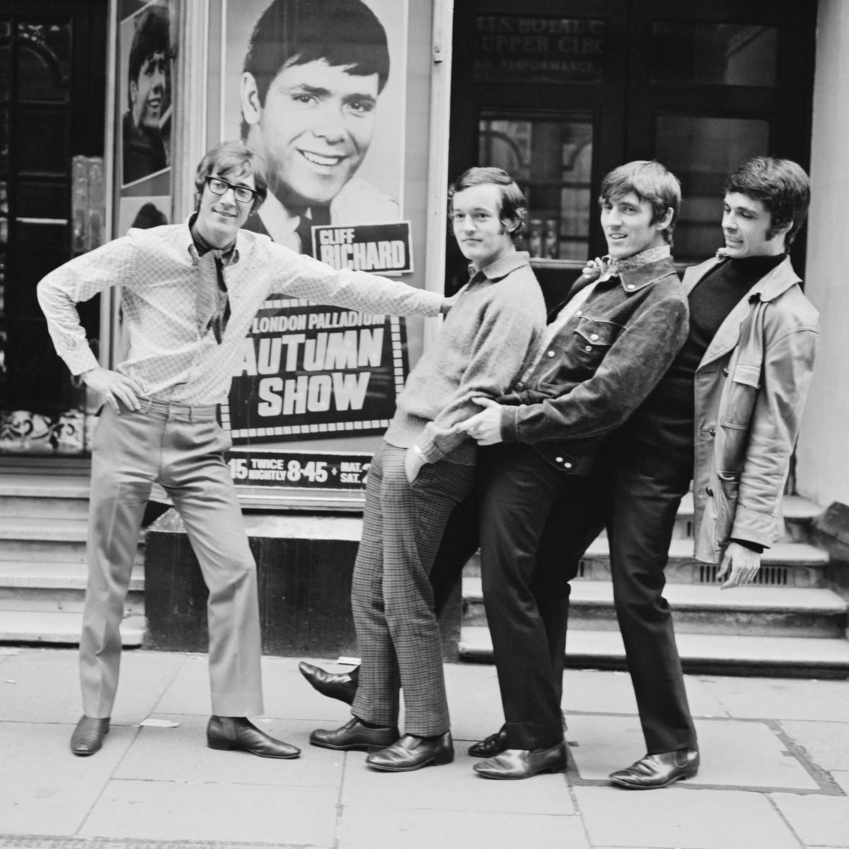 Artist picture of The Shadows