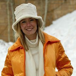 Picture of Tara MacLean