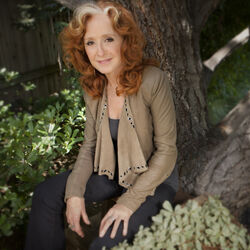 Picture of Bonnie Raitt