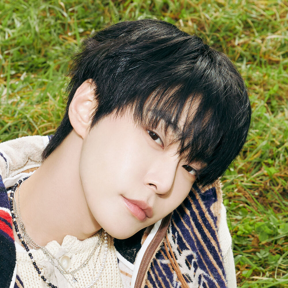 Picture of DOYOUNG