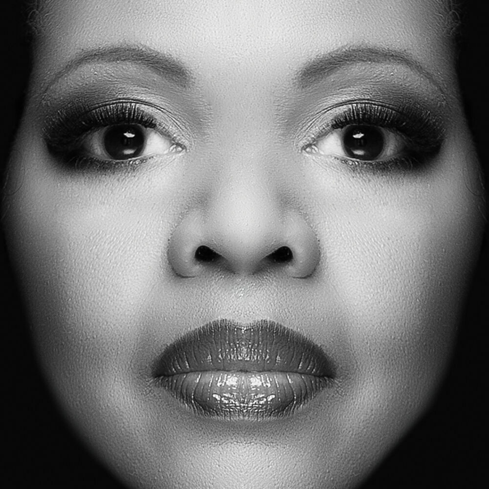 Picture of Sheila Ford