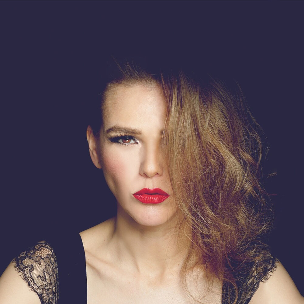 Picture of Kika Edgar
