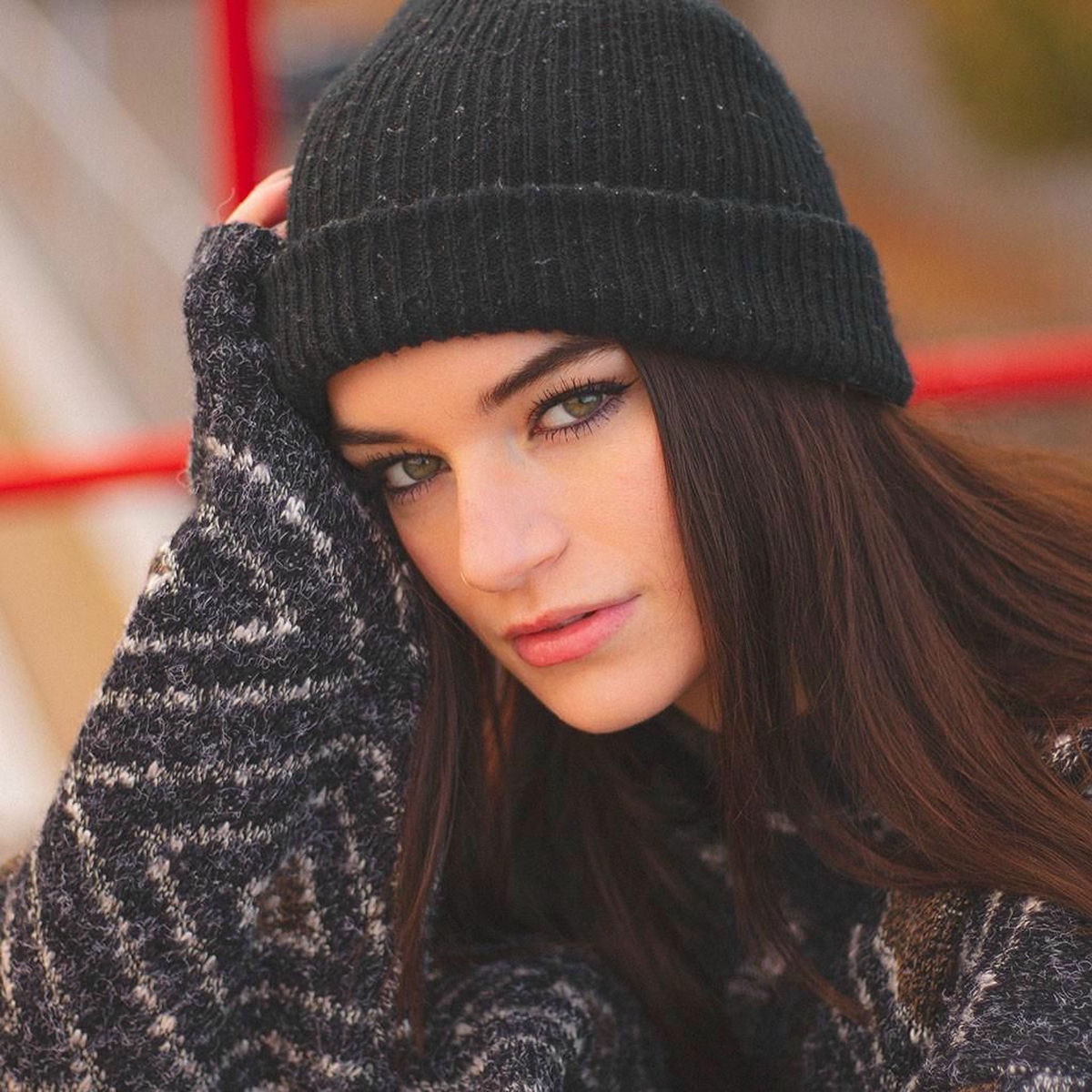 Artist picture of Sara Kays