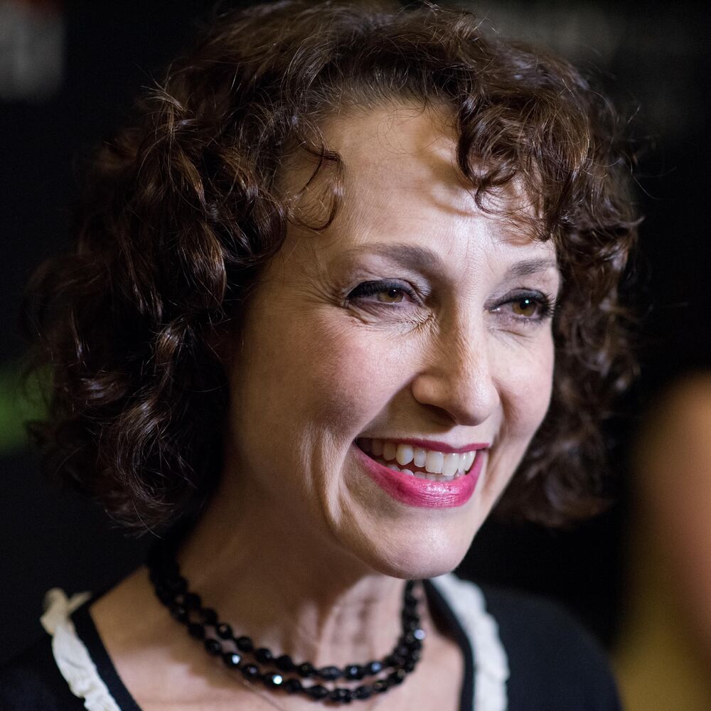 Picture of Bebe Neuwirth