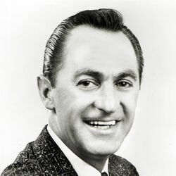 Picture of Lenny Dee