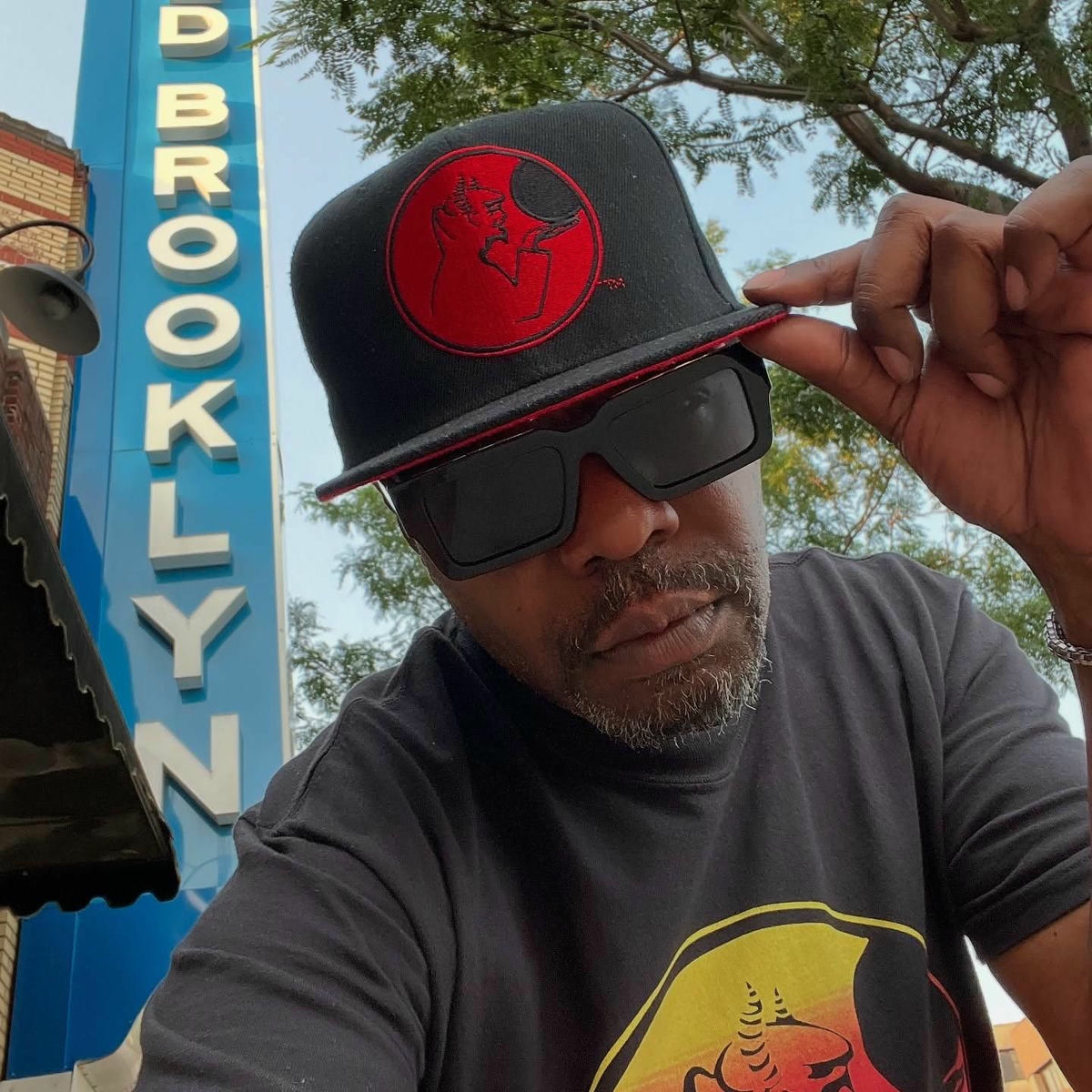 Esham: albums, songs, concerts | Deezer