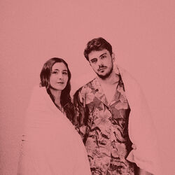 Picture of Maca & Gero