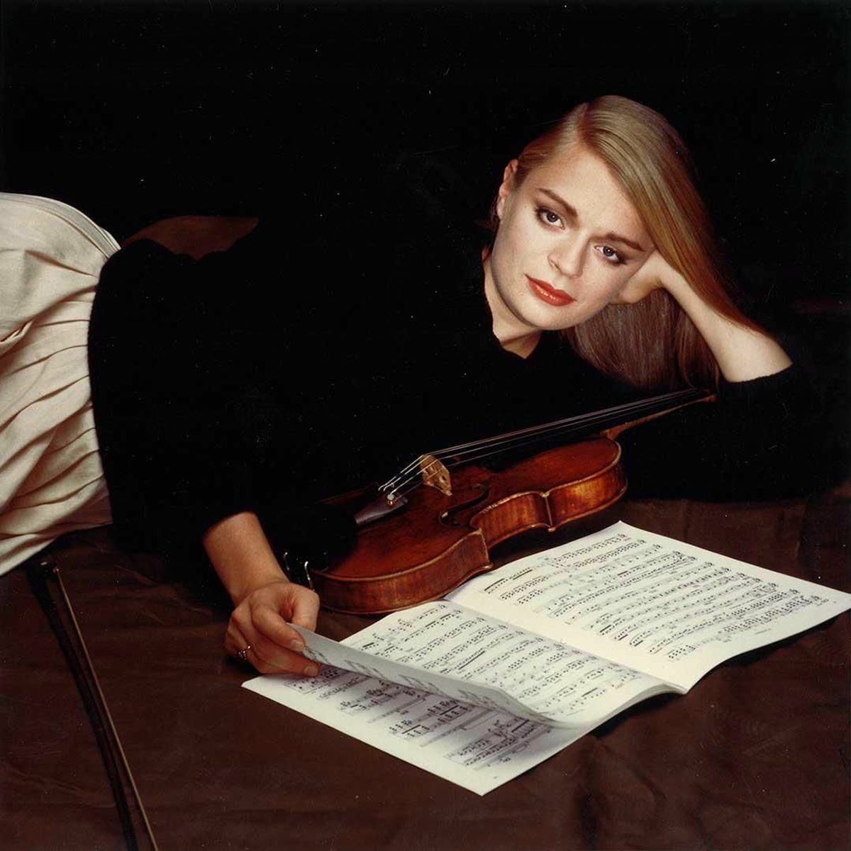 Artist picture of Angele Dubeau