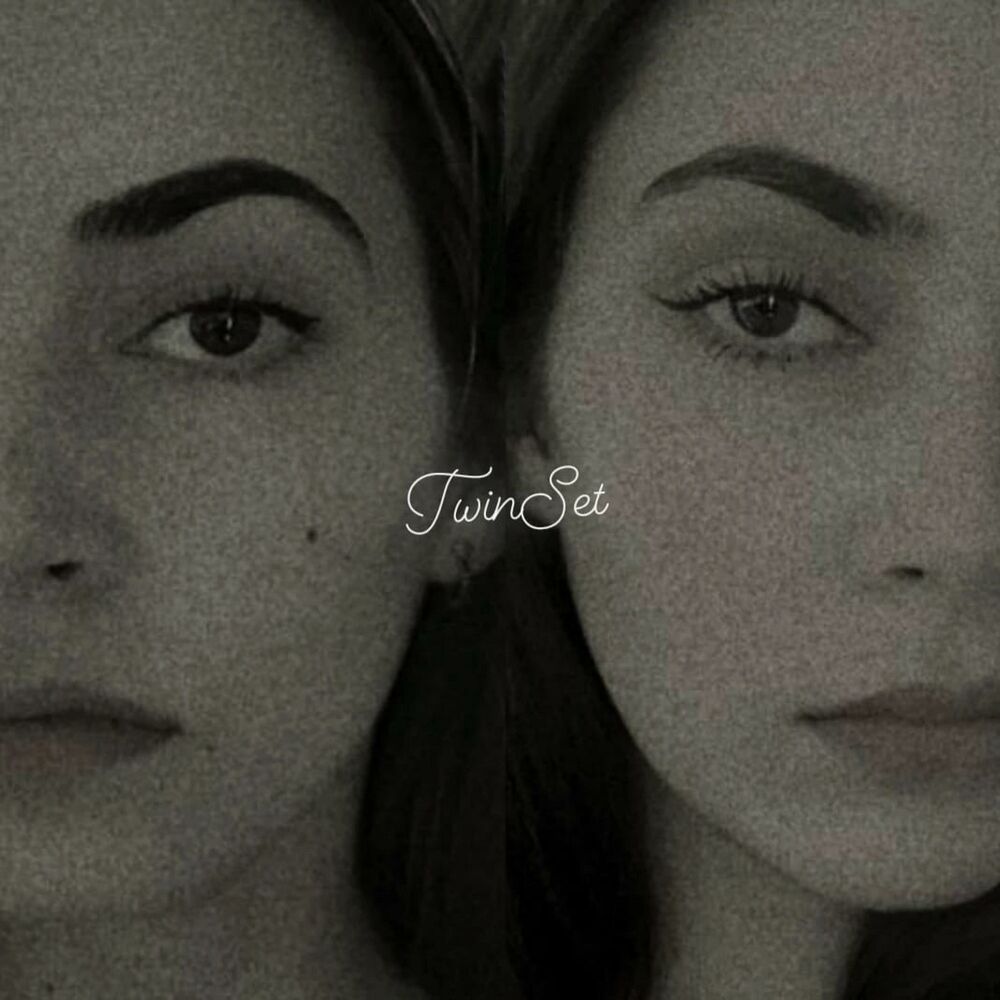 Picture of Twinset