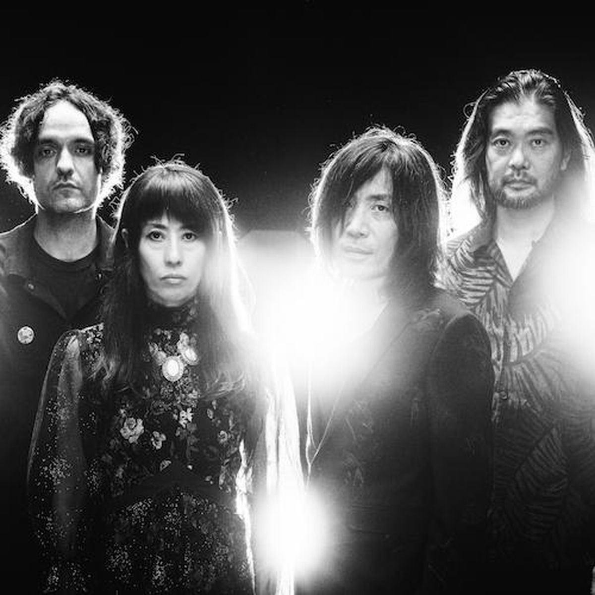 Artist picture of Mono