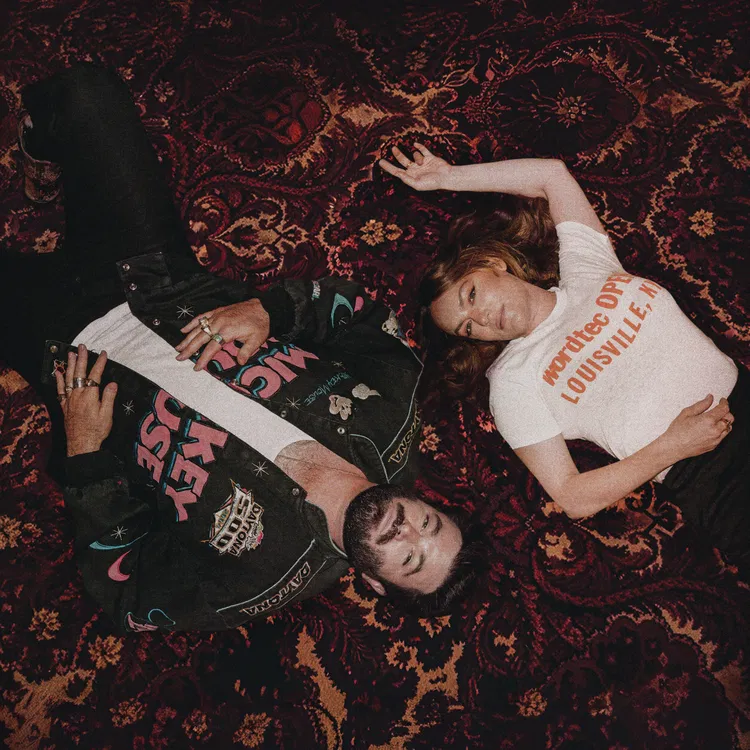 Angus & Julia Stone