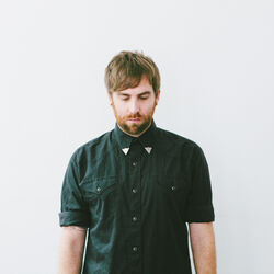 Picture of Josh Pyke