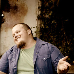 Picture of Cas Haley