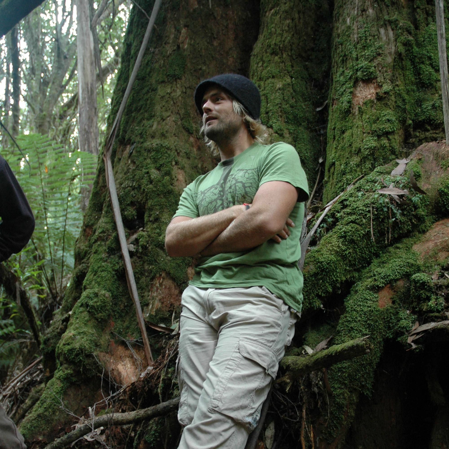 Artist picture of Xavier Rudd