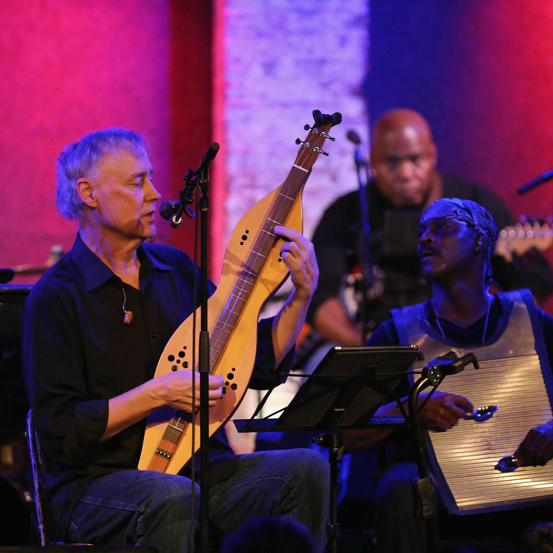 Bruce Hornsby & The Noisemakers