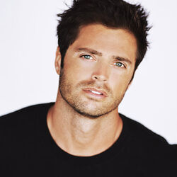 Picture of David Charvet