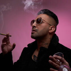 Picture of Charlie Cruz