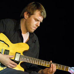 Picture of Noel Akchoté