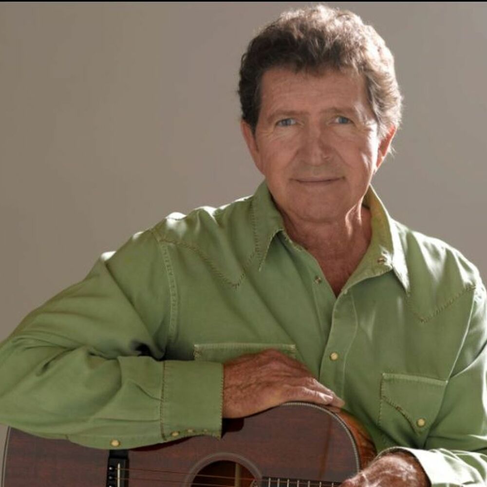 Picture of Mac Davis